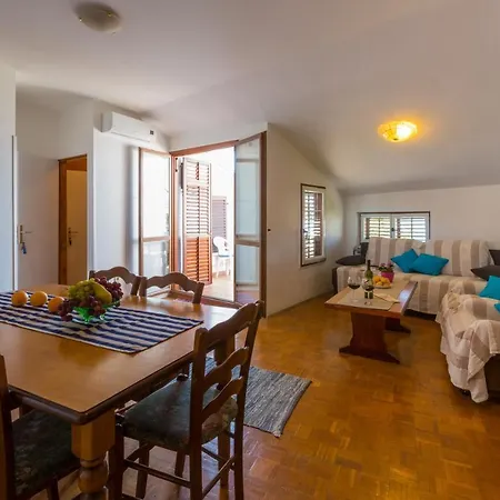 Kruzic App 茨里克韦尼察